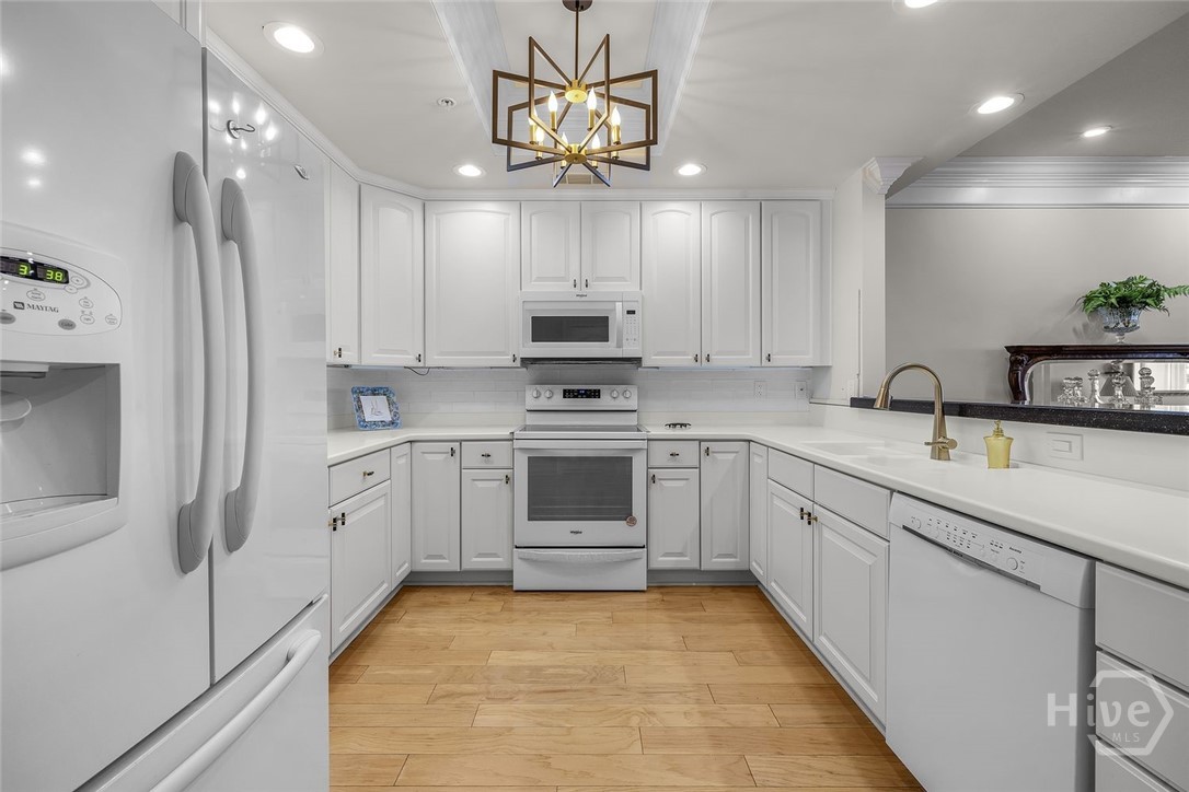 2902 River Drive B-301