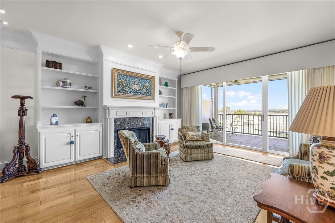 2902 River Drive B-301