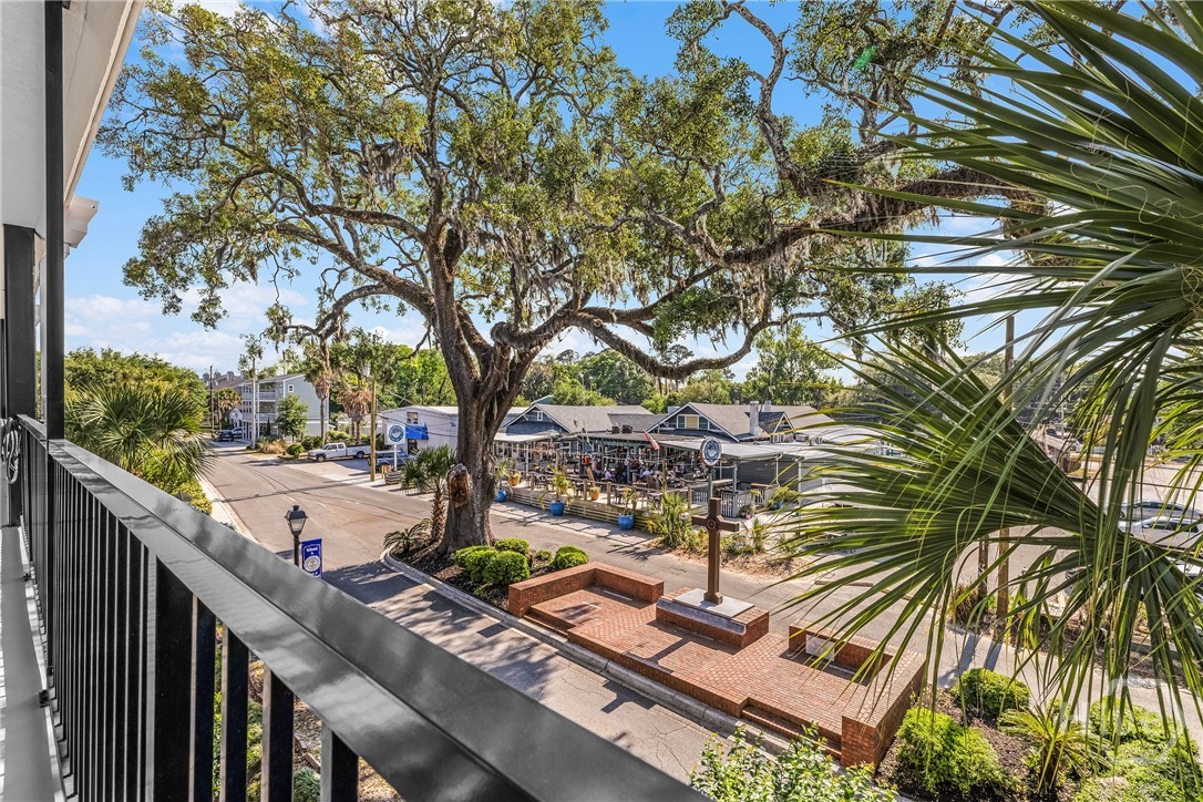 2902 River Drive B-301