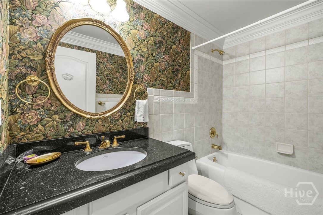 2902 River Drive B-301