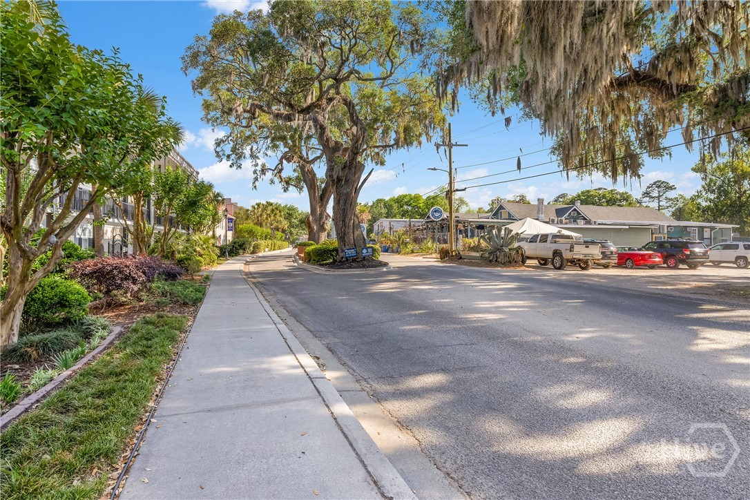 2902 River Drive B-301