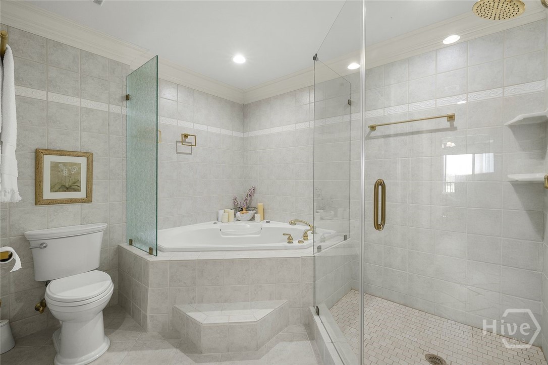 2902 River Drive B-301