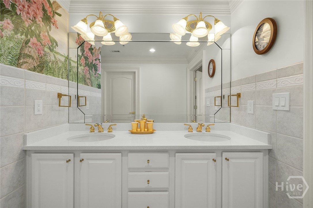 2902 River Drive B-301