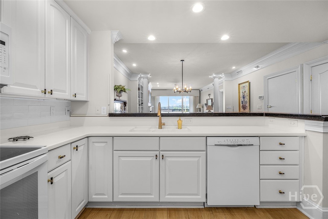 2902 River Drive B-301