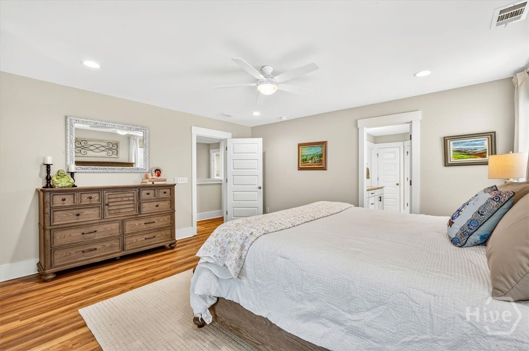 112 Canter Court