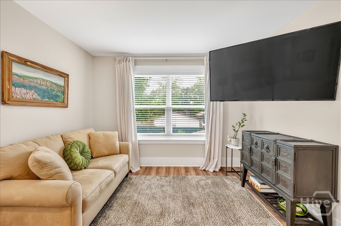 112 Canter Court