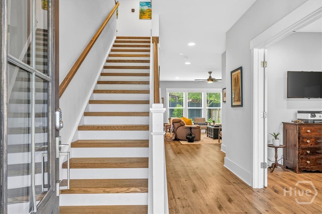 112 Canter Court
