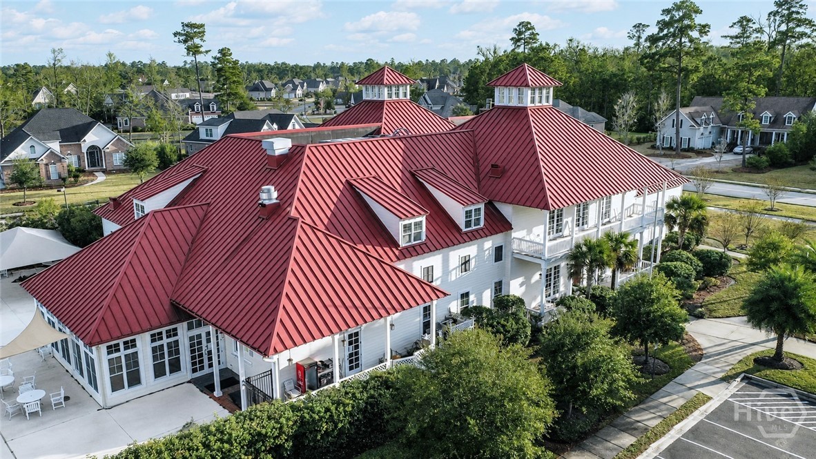 102 Woodside Cove