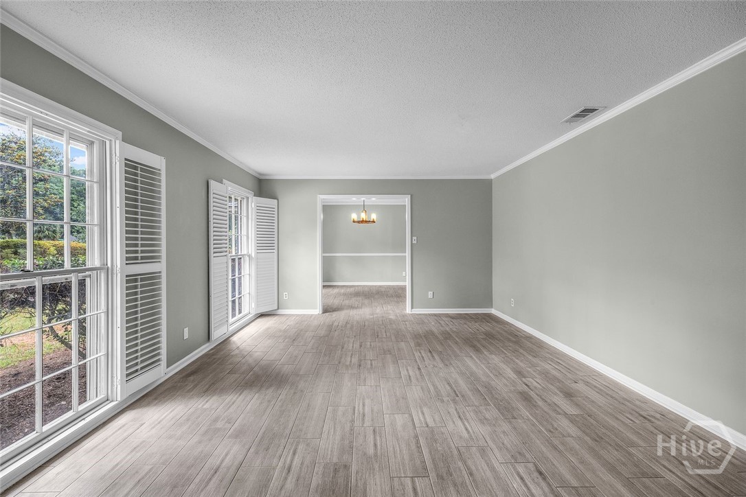 301 Wellington Road