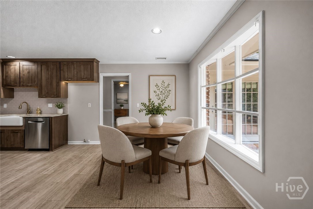 301 Wellington Road
