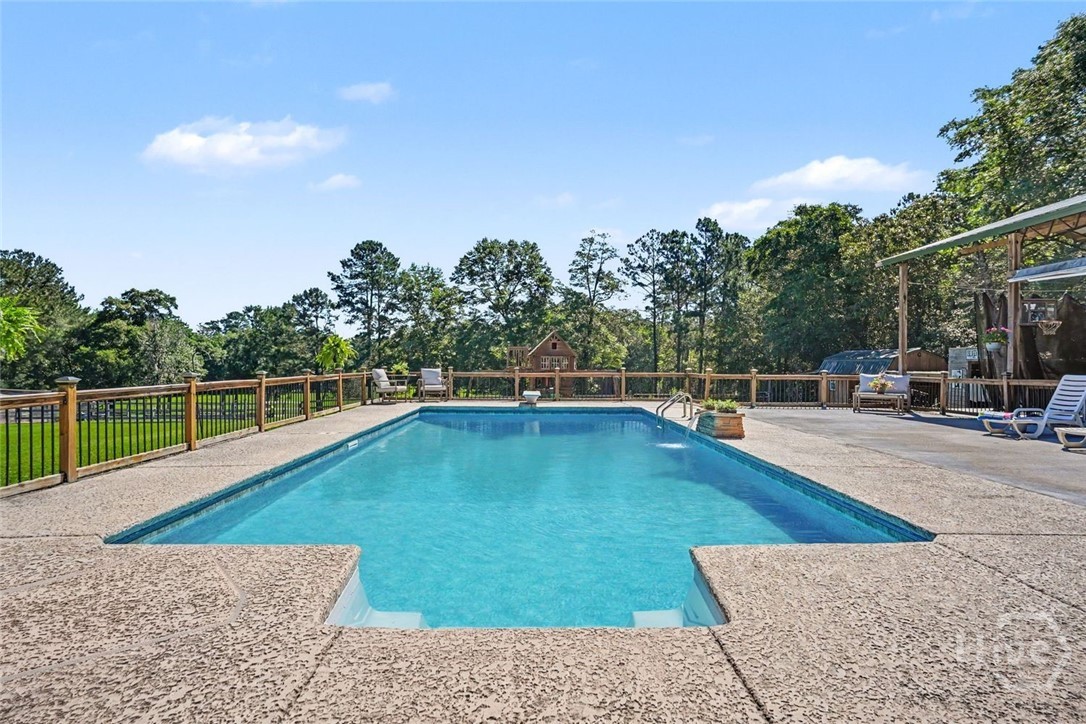 720 Old Dixie Highway S