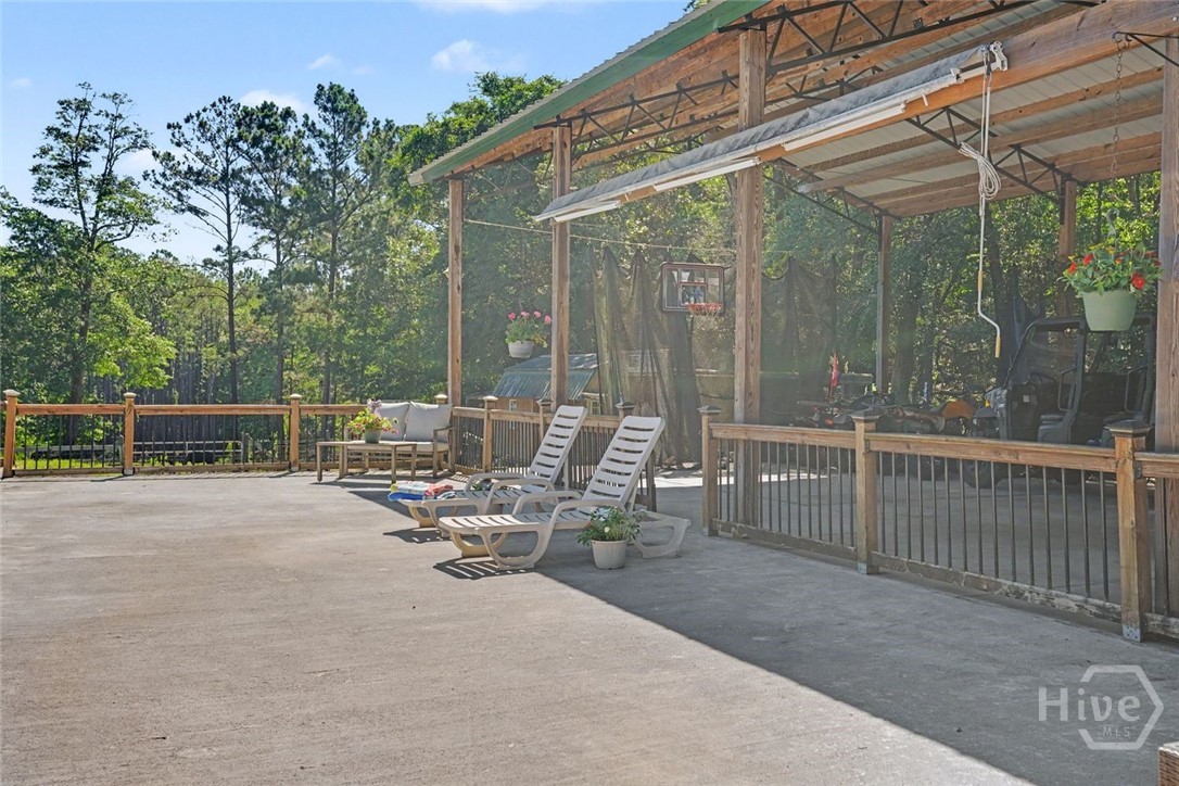 720 Old Dixie Highway S