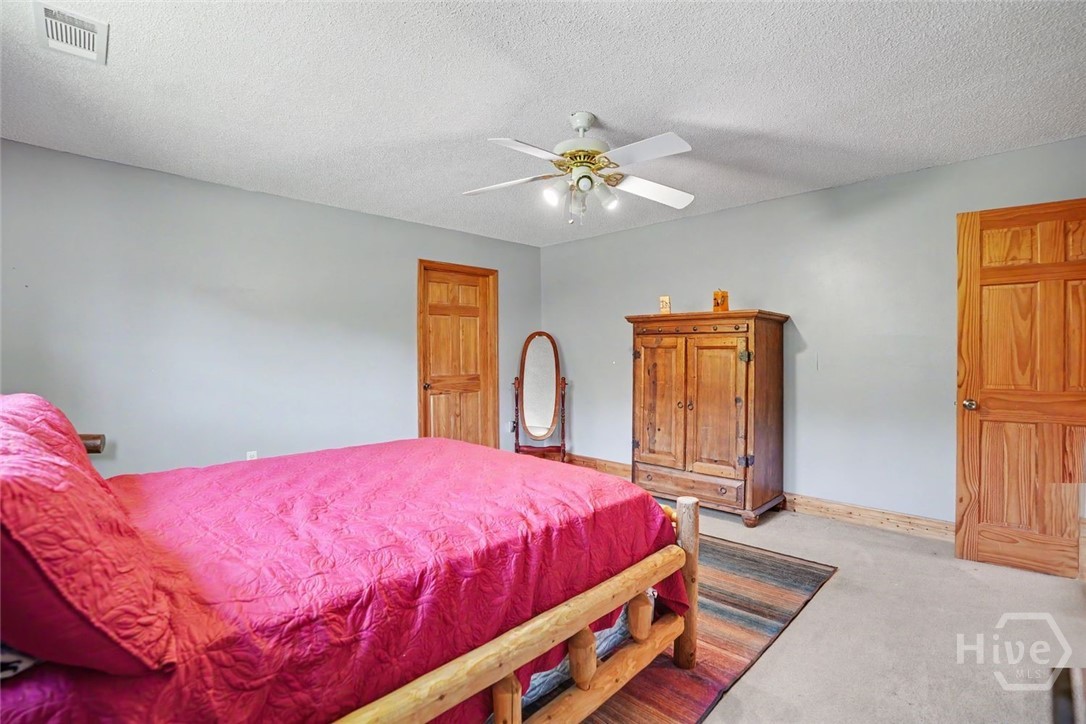 720 Old Dixie Highway S