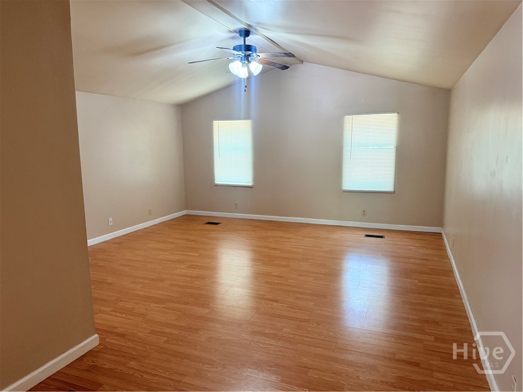 563 Kendricks Road