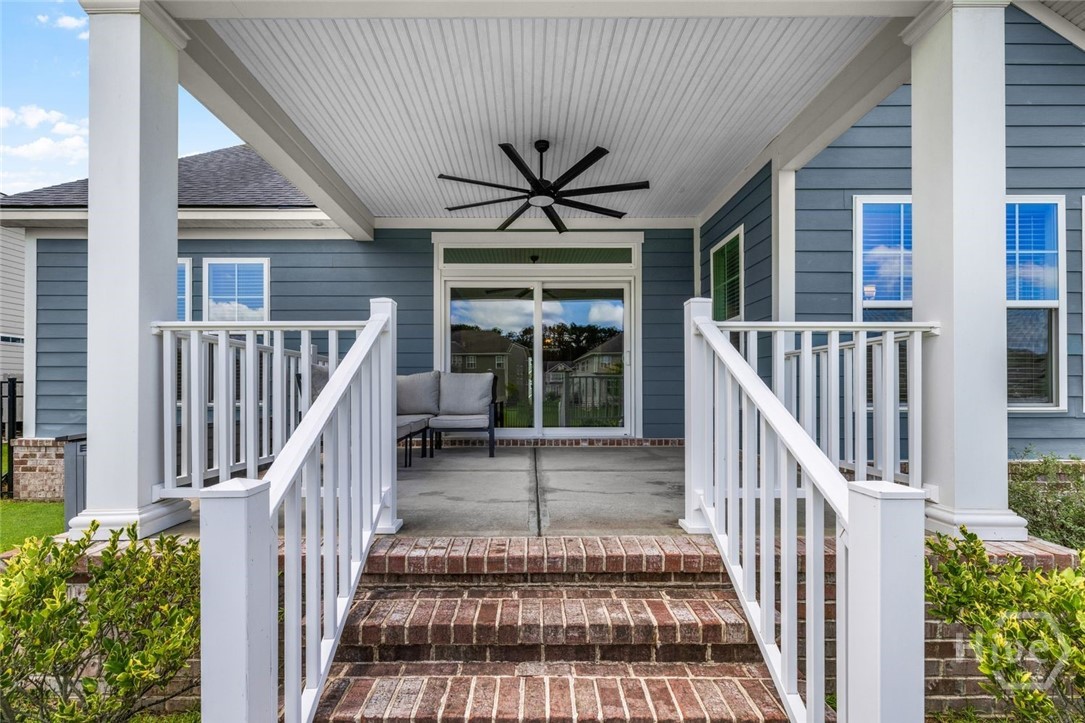 106 Champlain Drive