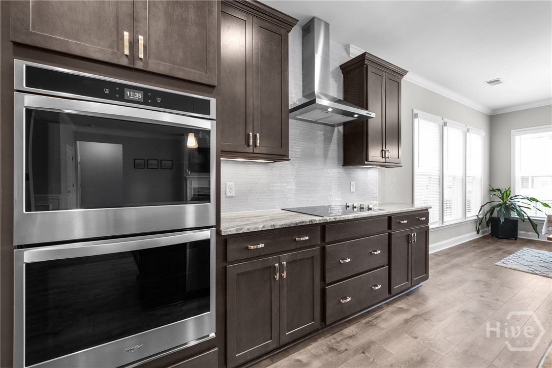 106 Champlain Drive