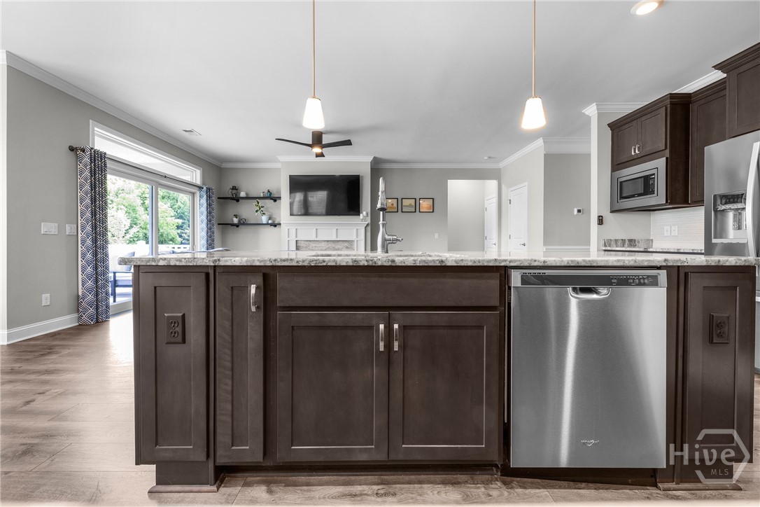 106 Champlain Drive