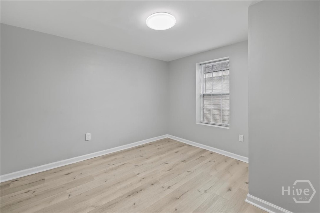 705 W 47th Street