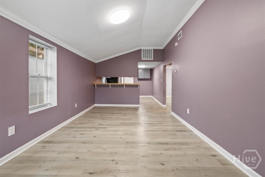 705 W 47th Street