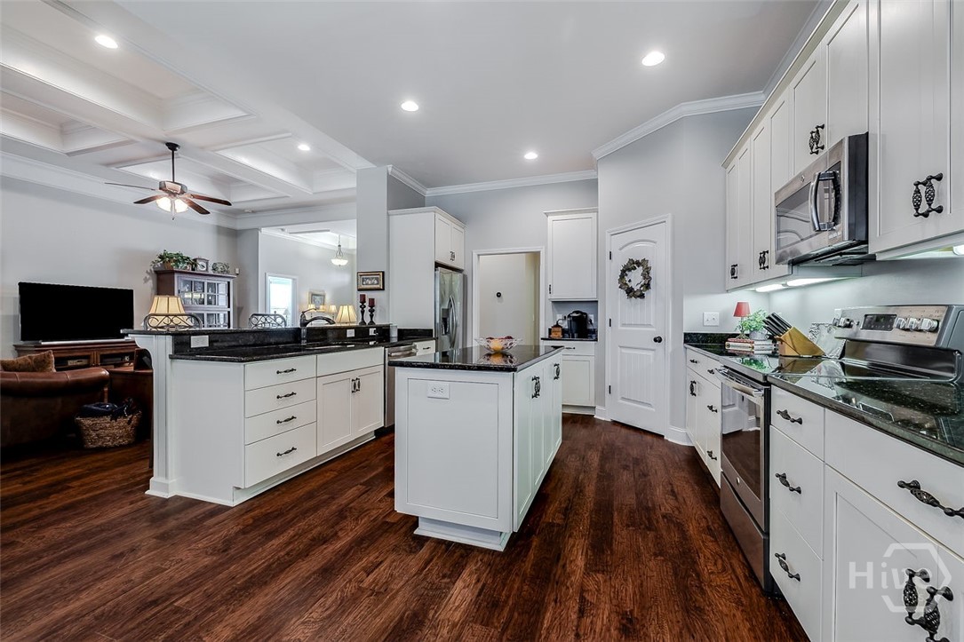 108 Sweetwater Circle