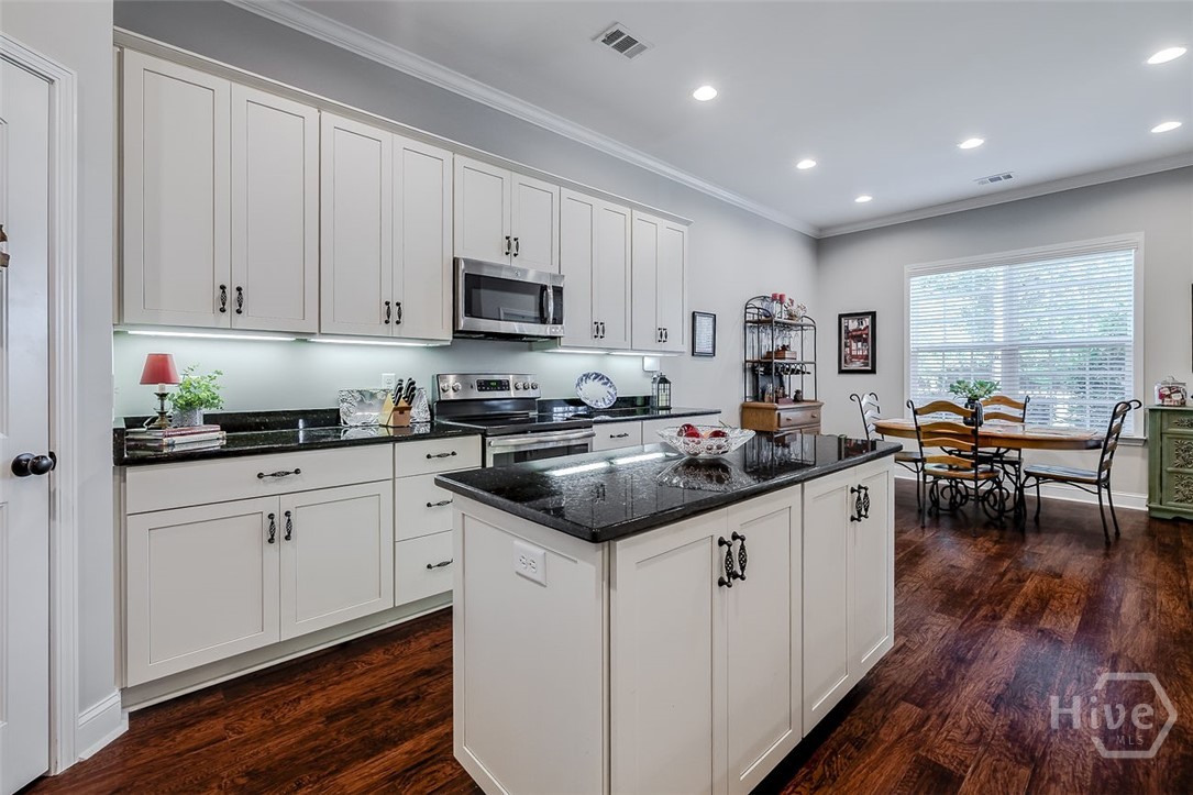 108 Sweetwater Circle