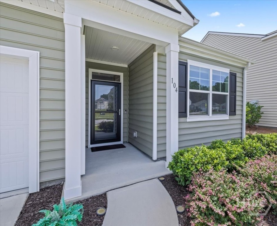 104 Coopers Rise