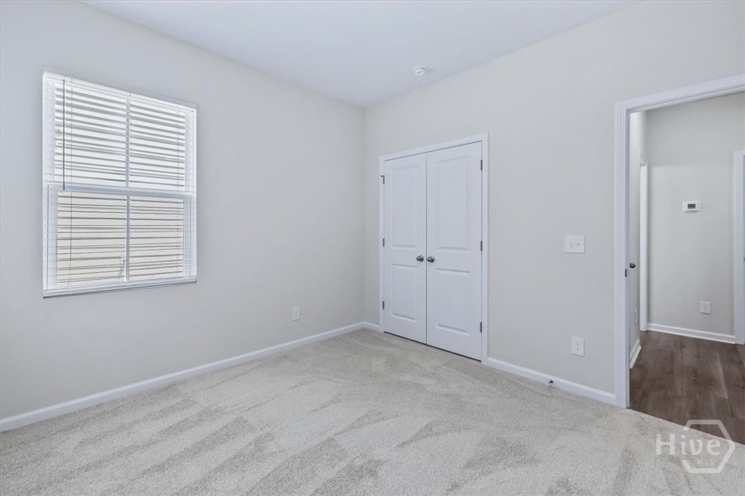 221 Bircholt Grove