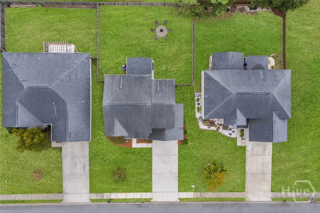 121 Waverly Way