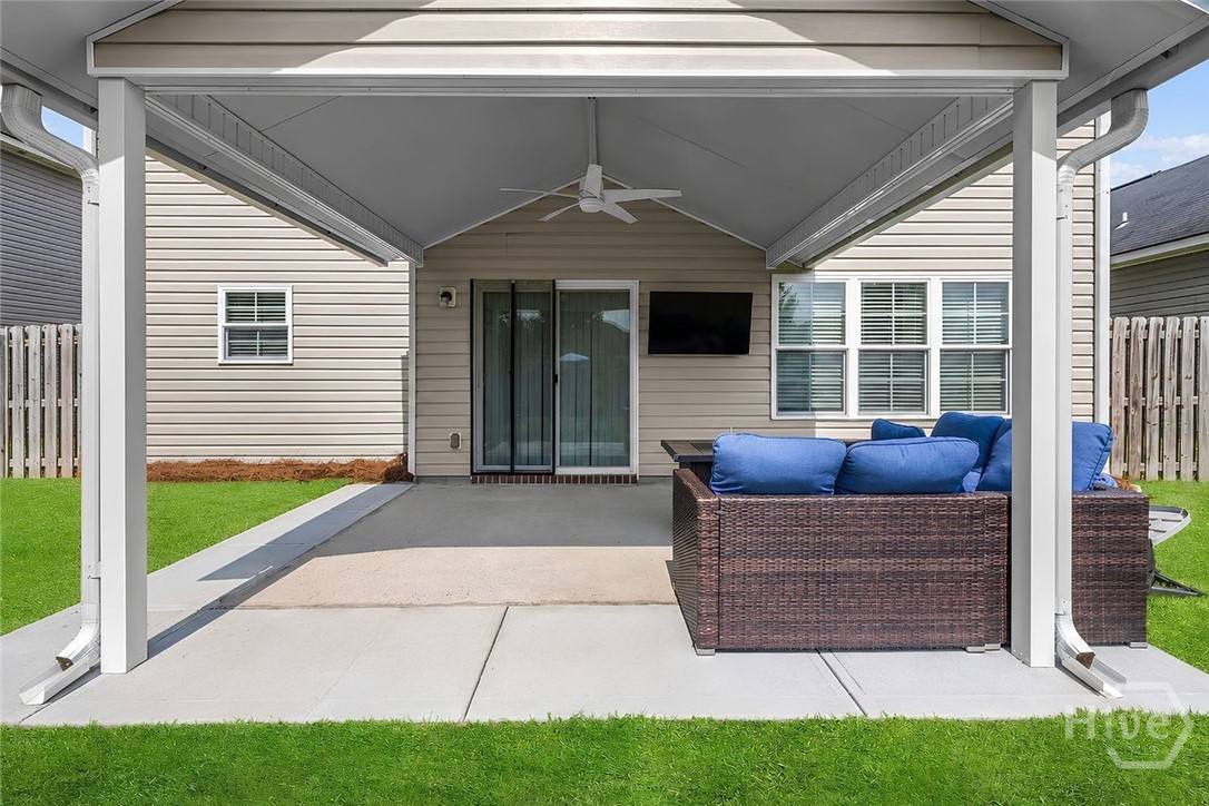 121 Waverly Way