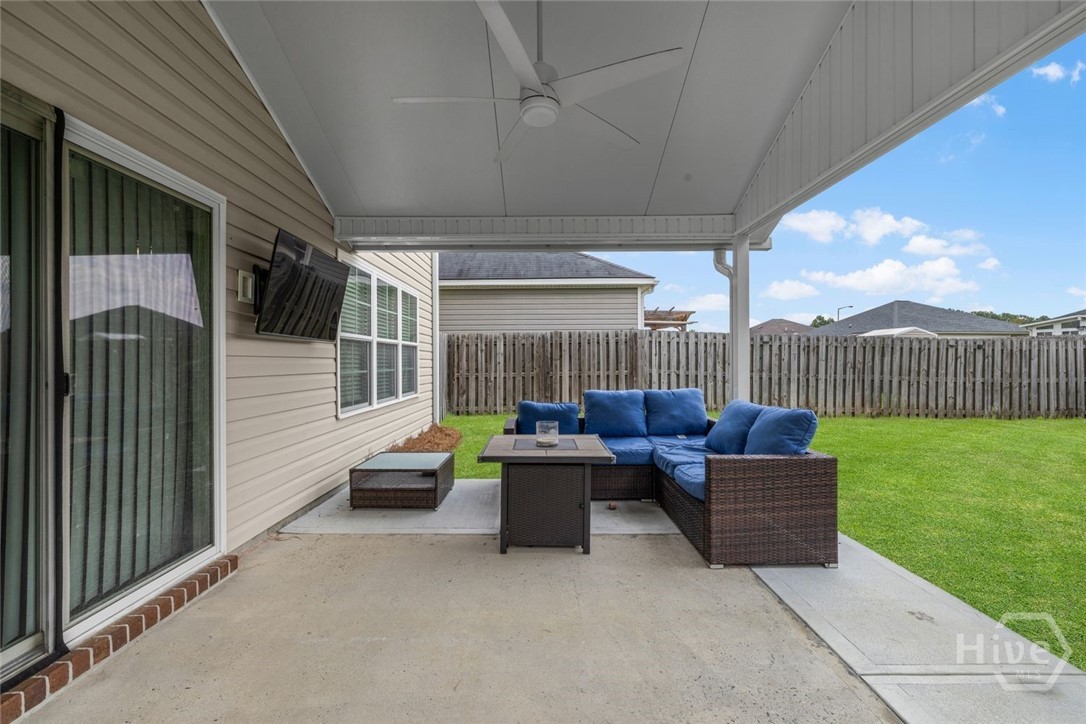 121 Waverly Way