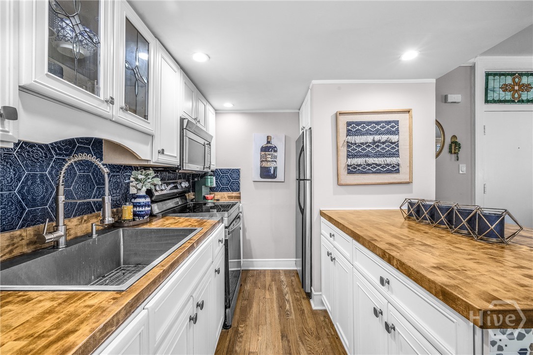 219 Abercorn Street D1