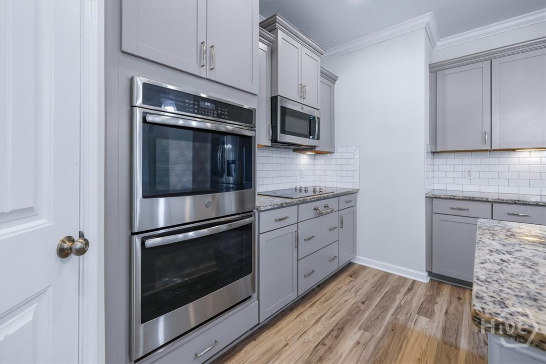 109 Claystone Court