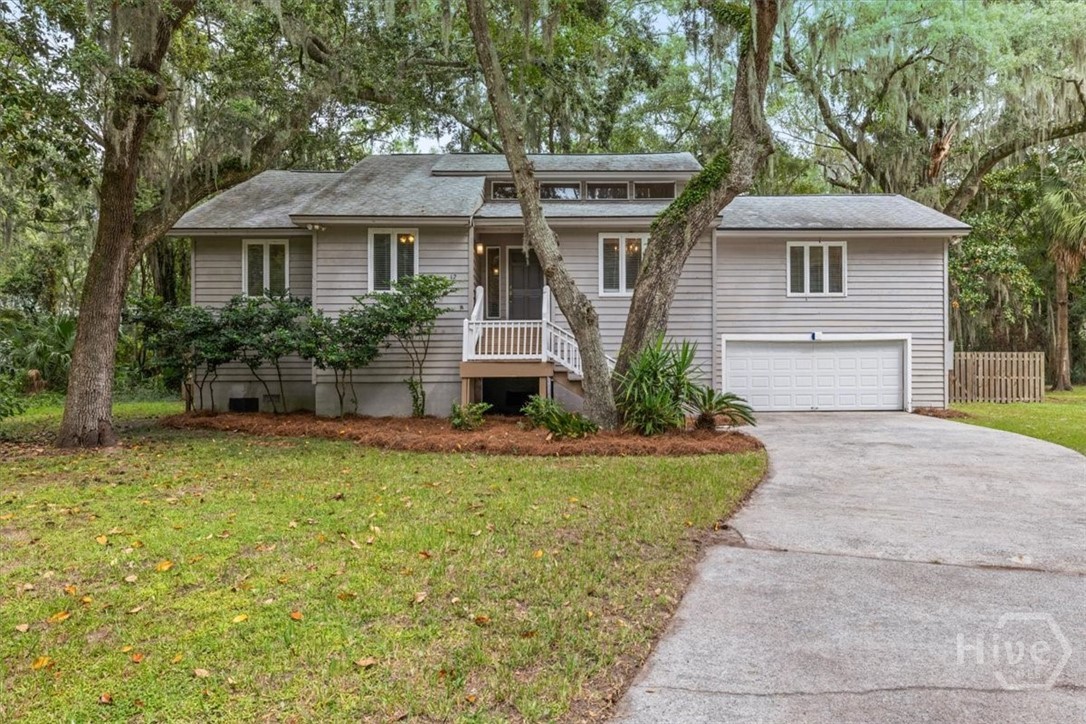 12 Moss Pointe Court