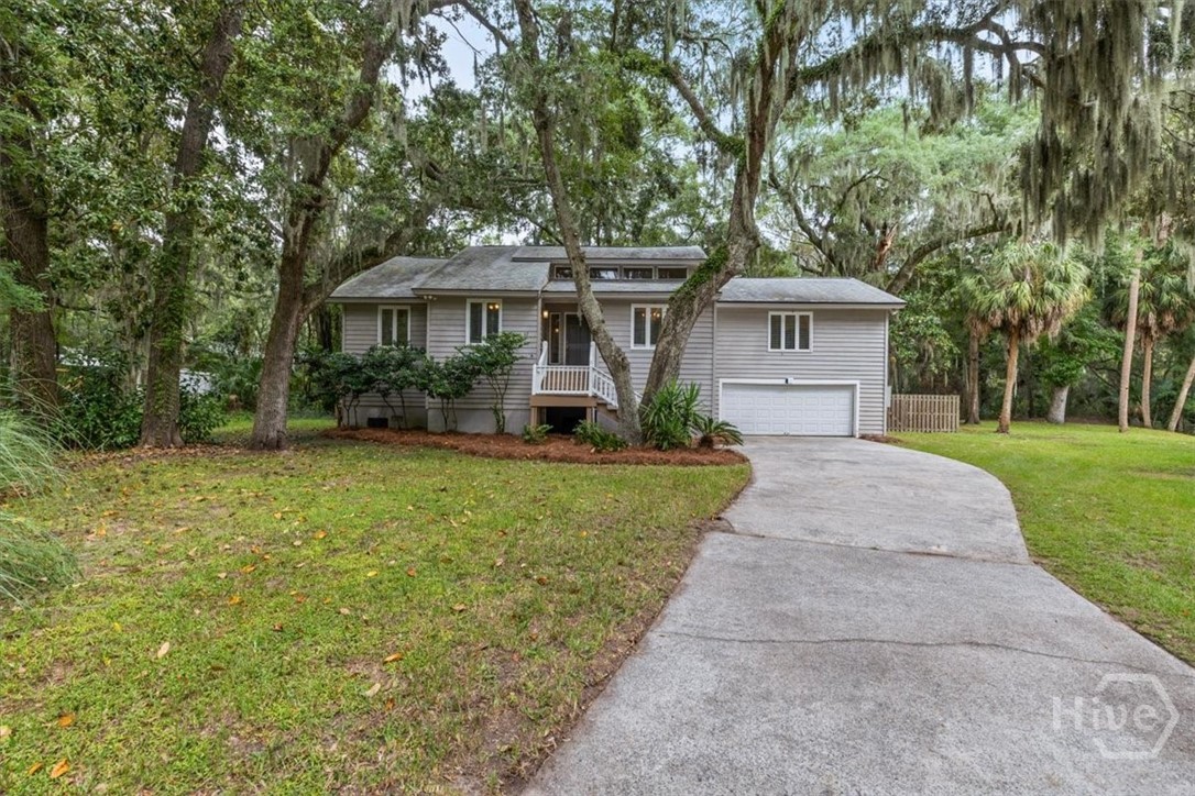 12 Moss Pointe Court