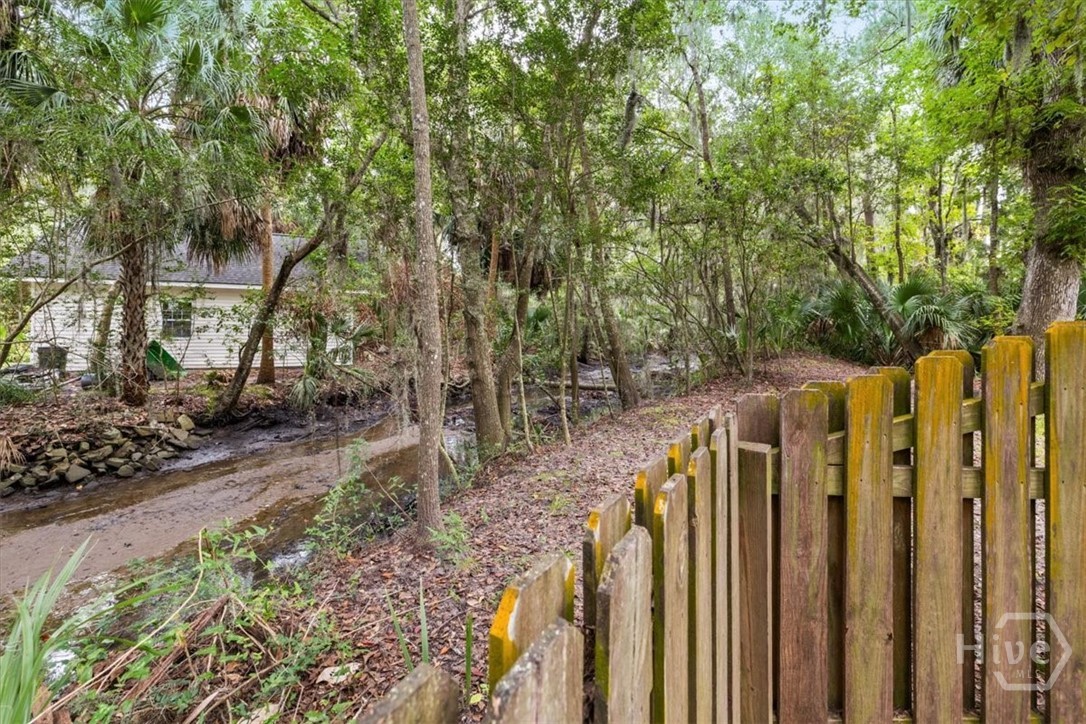 12 Moss Pointe Court