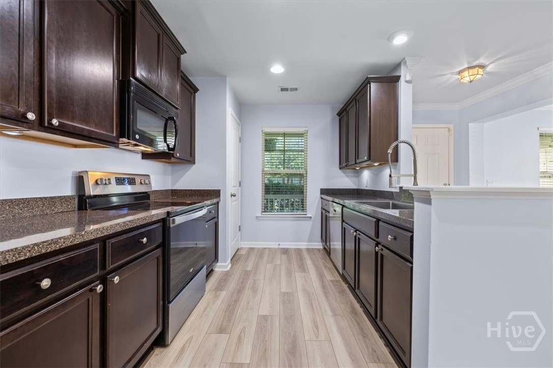7 Chandler Bluff Drive