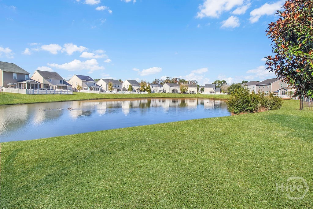 153 Hamilton Grove