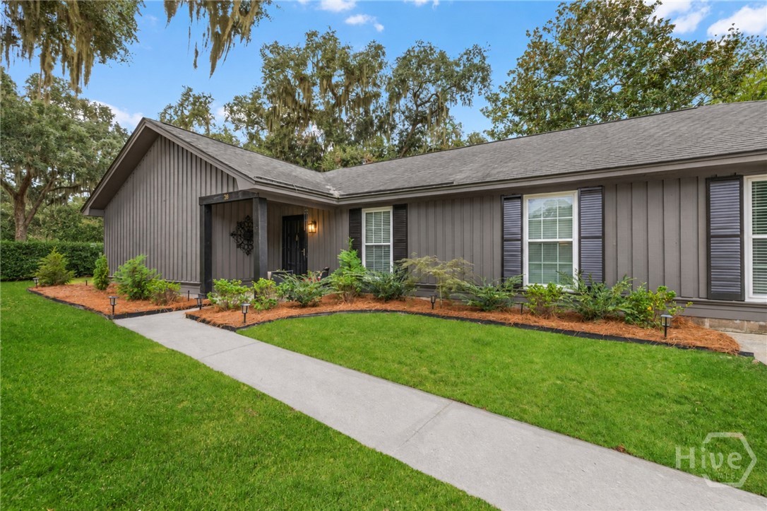 26 River Oaks Road