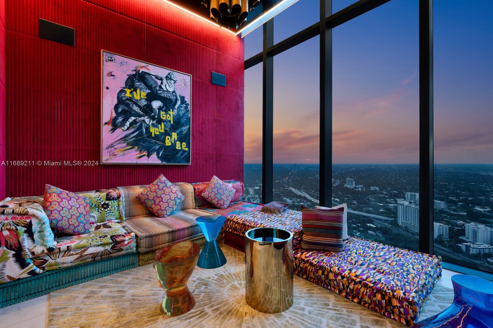 1451 Brickell Ave # 54 Unit: PH 54