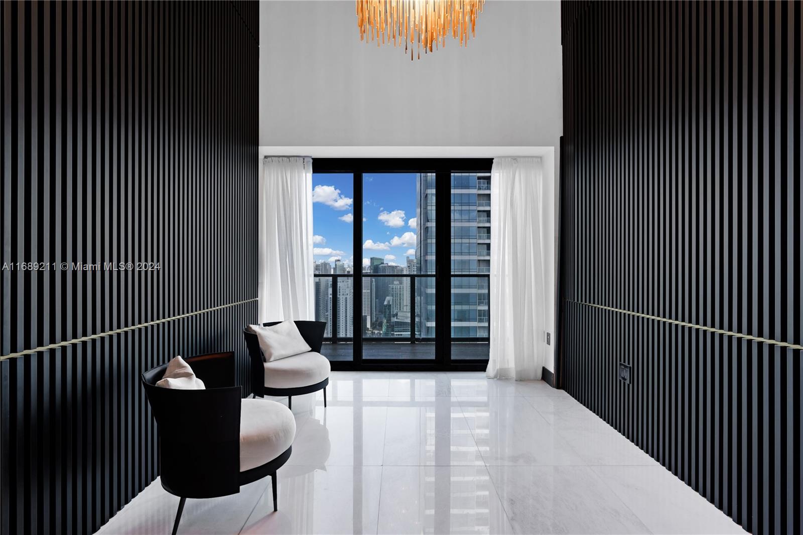 1451 Brickell Ave # 54 Unit: PH 54