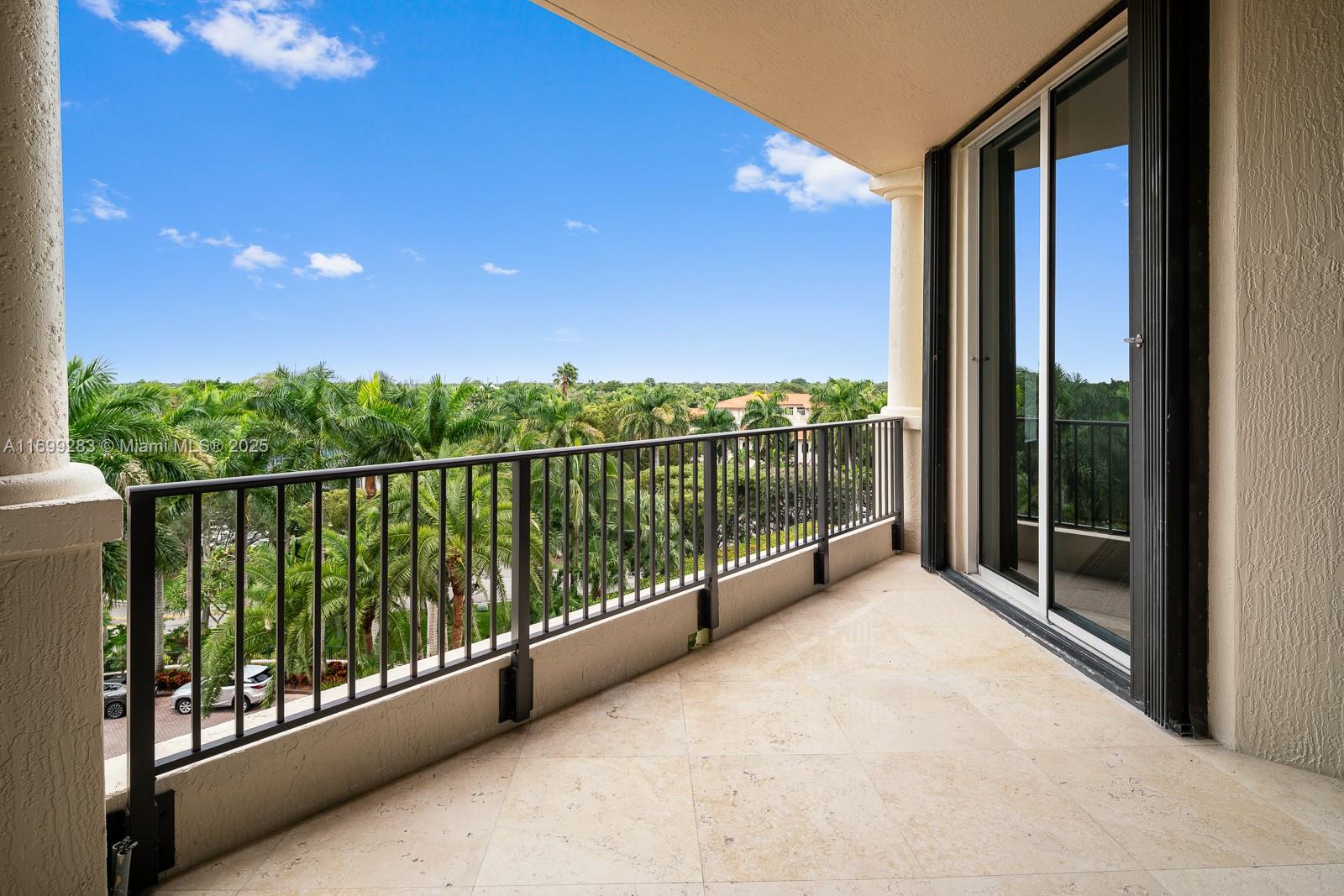 13621 Deering Bay Dr # 503