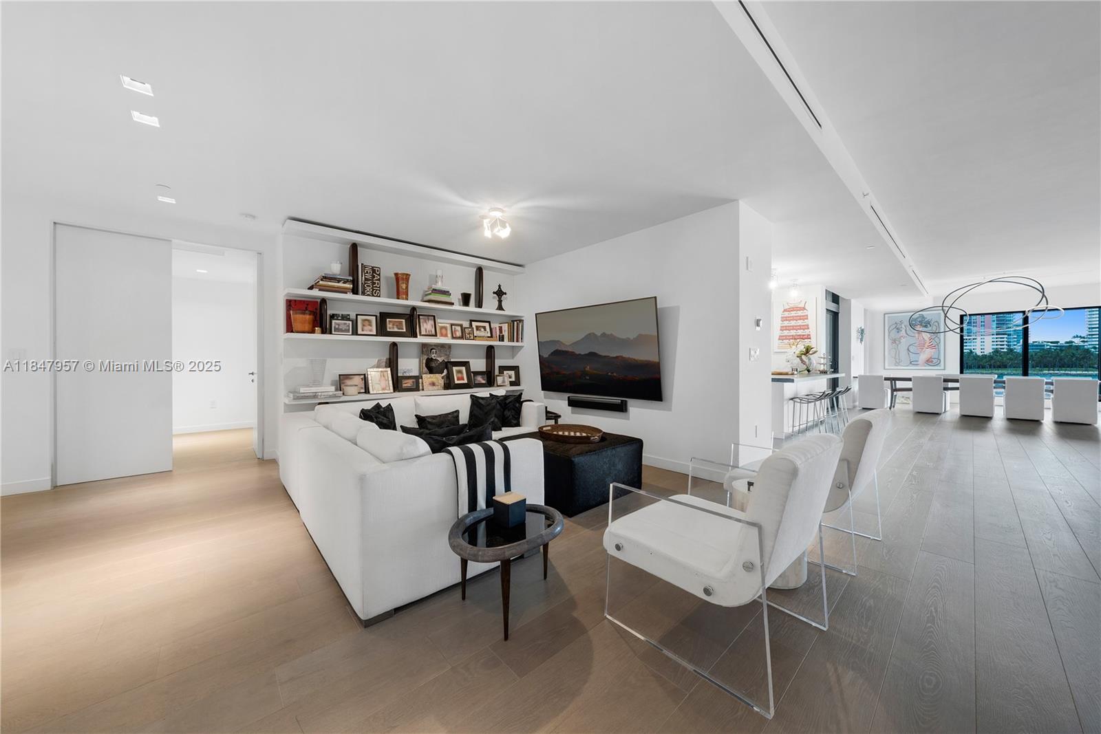 7023 Fisher Island Dr # 7023