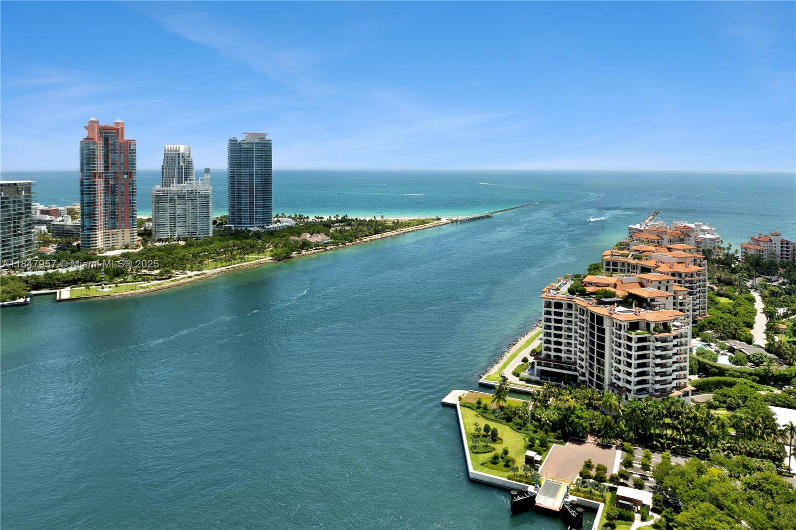 7023 Fisher Island Dr # 7023