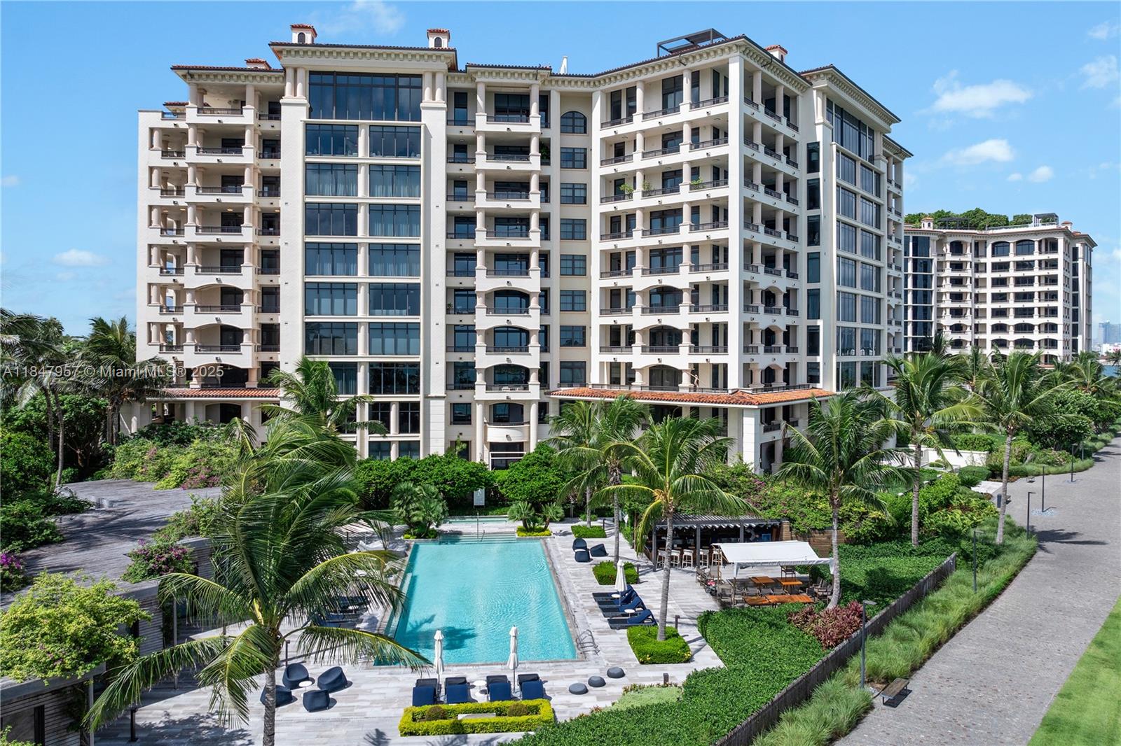 7023 Fisher Island Dr # 7023