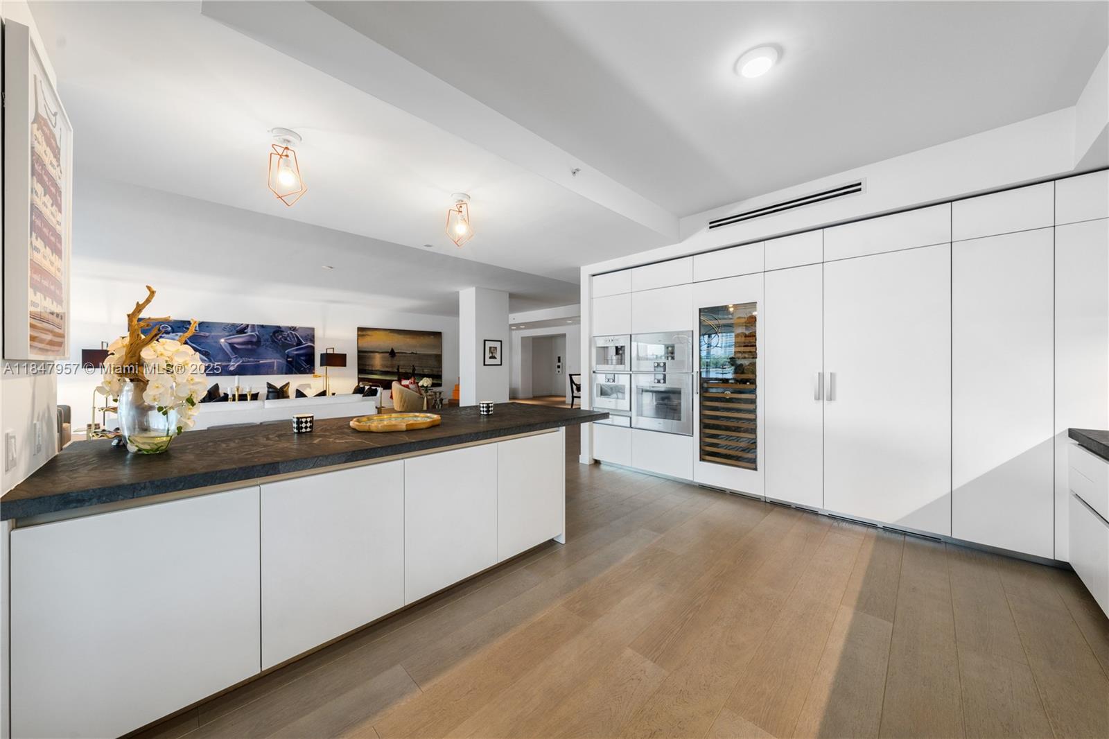 7023 Fisher Island Dr # 7023