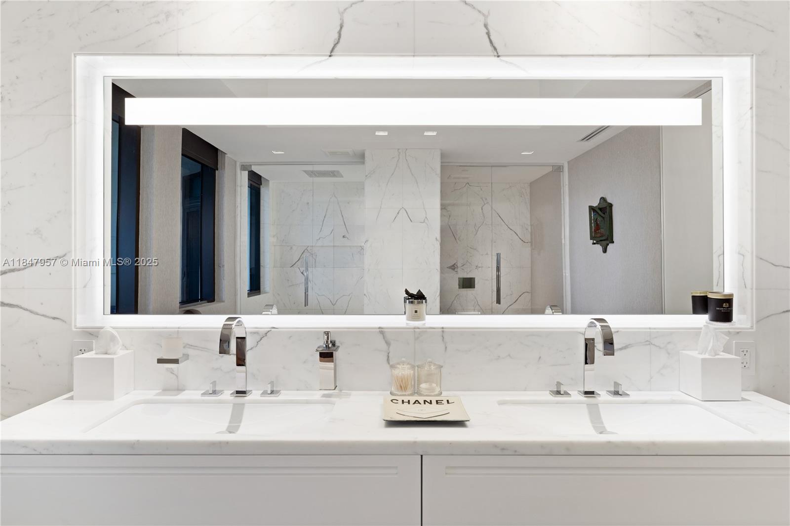 7023 Fisher Island Dr # 7023