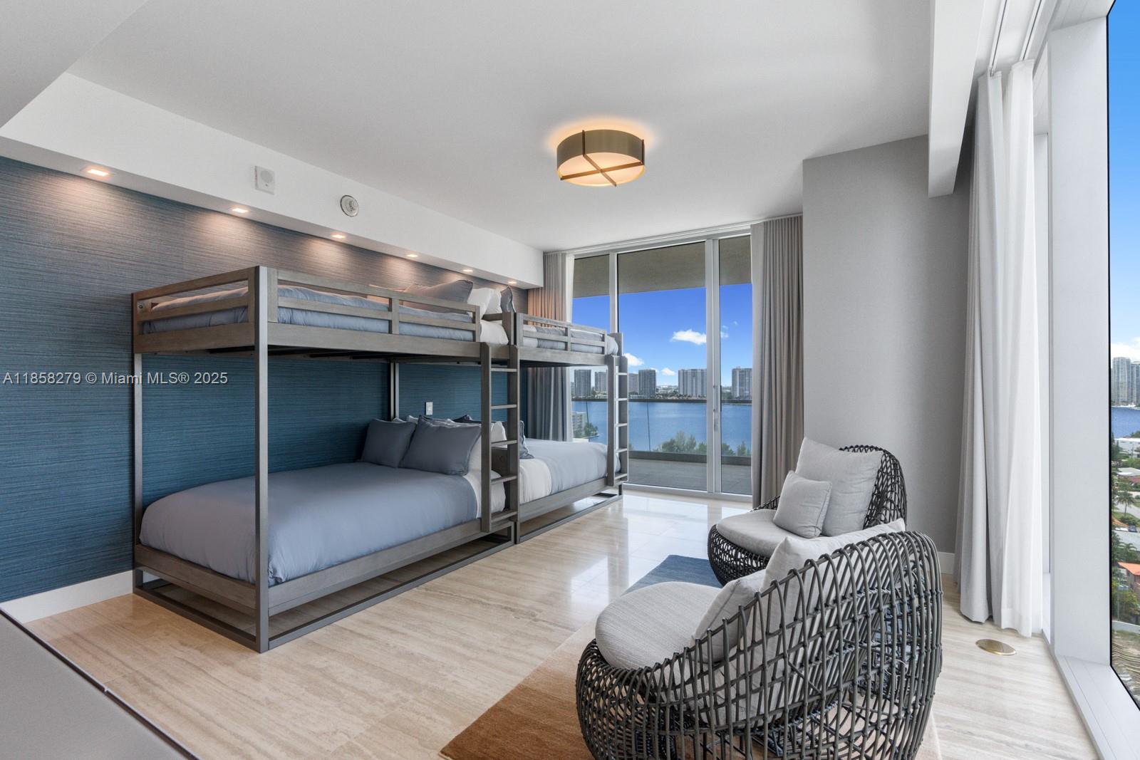18501 Collins Ave Unit: 1401/02