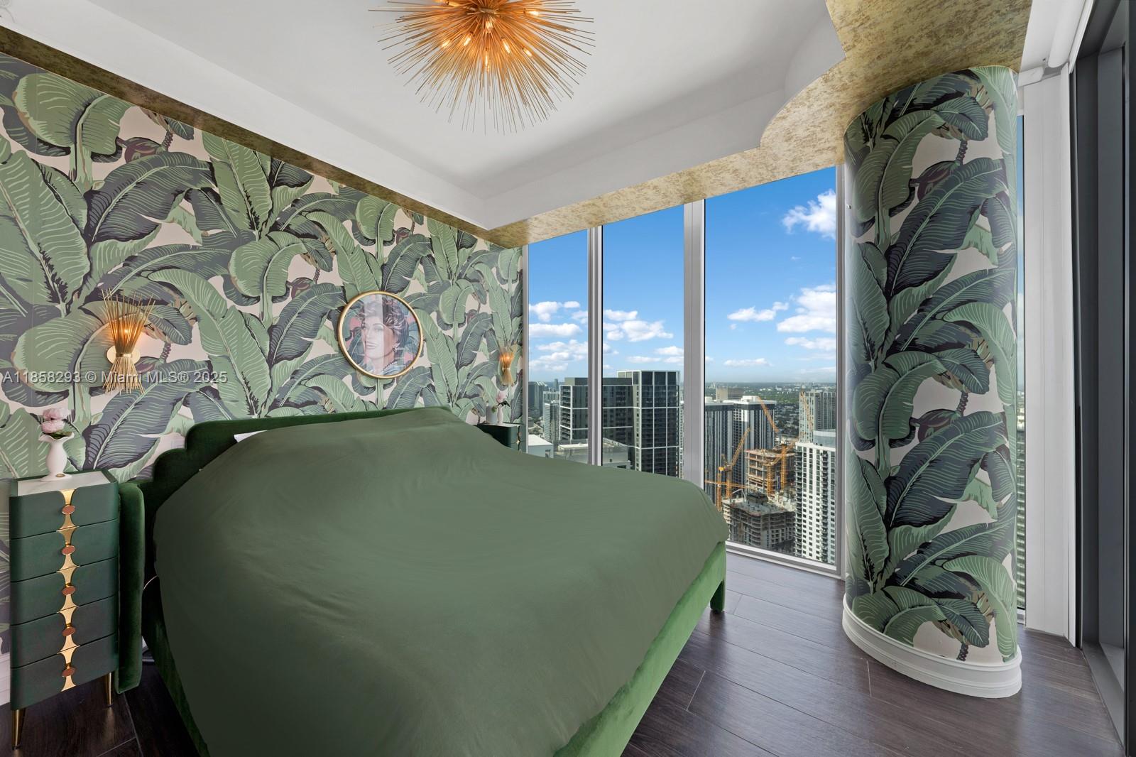 888 Biscayne Blvd # 5701