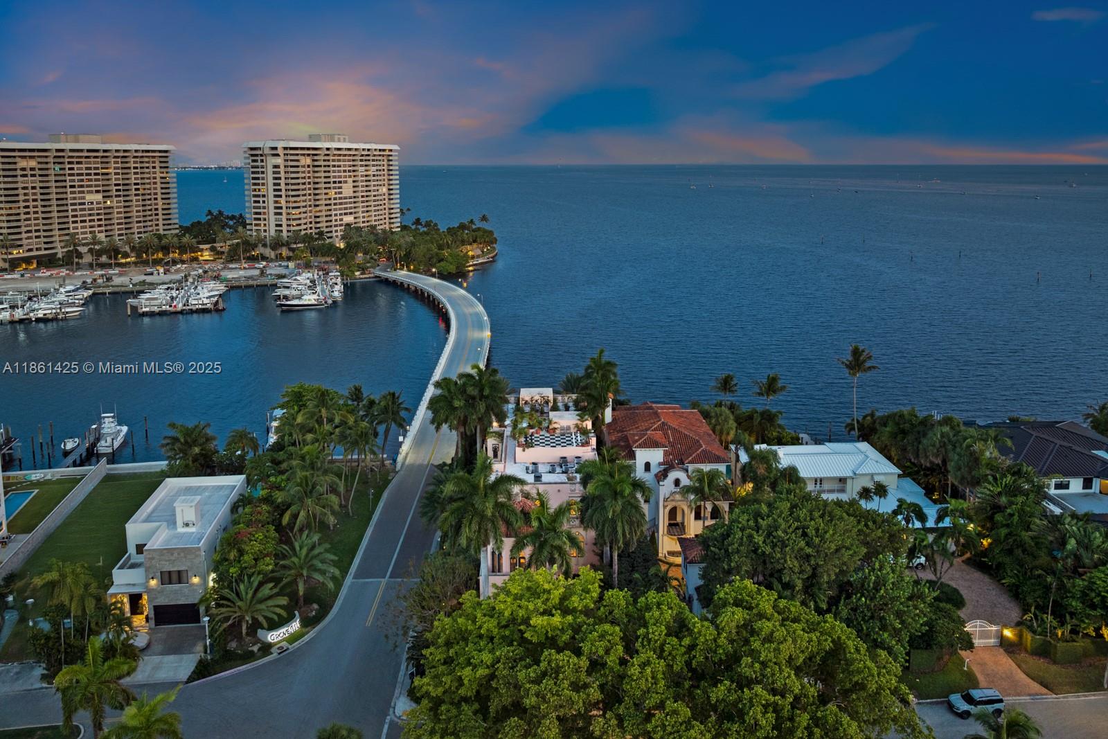 1840 S Bayshore Ln