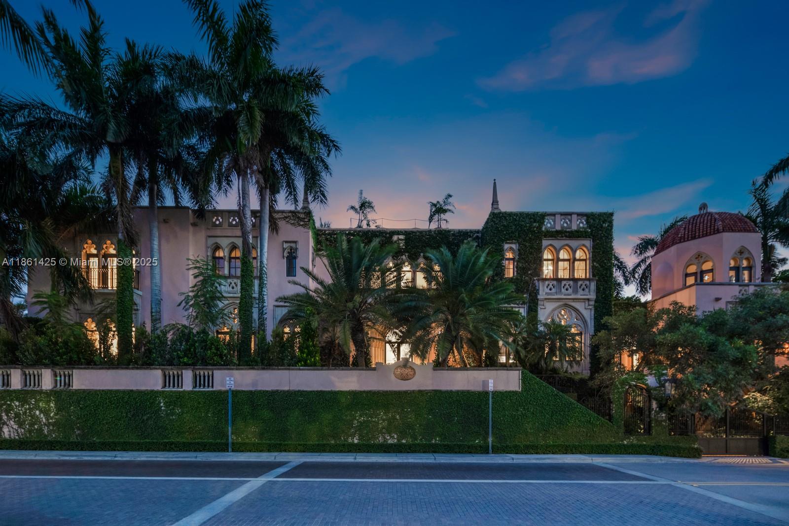 1840 S Bayshore Ln
